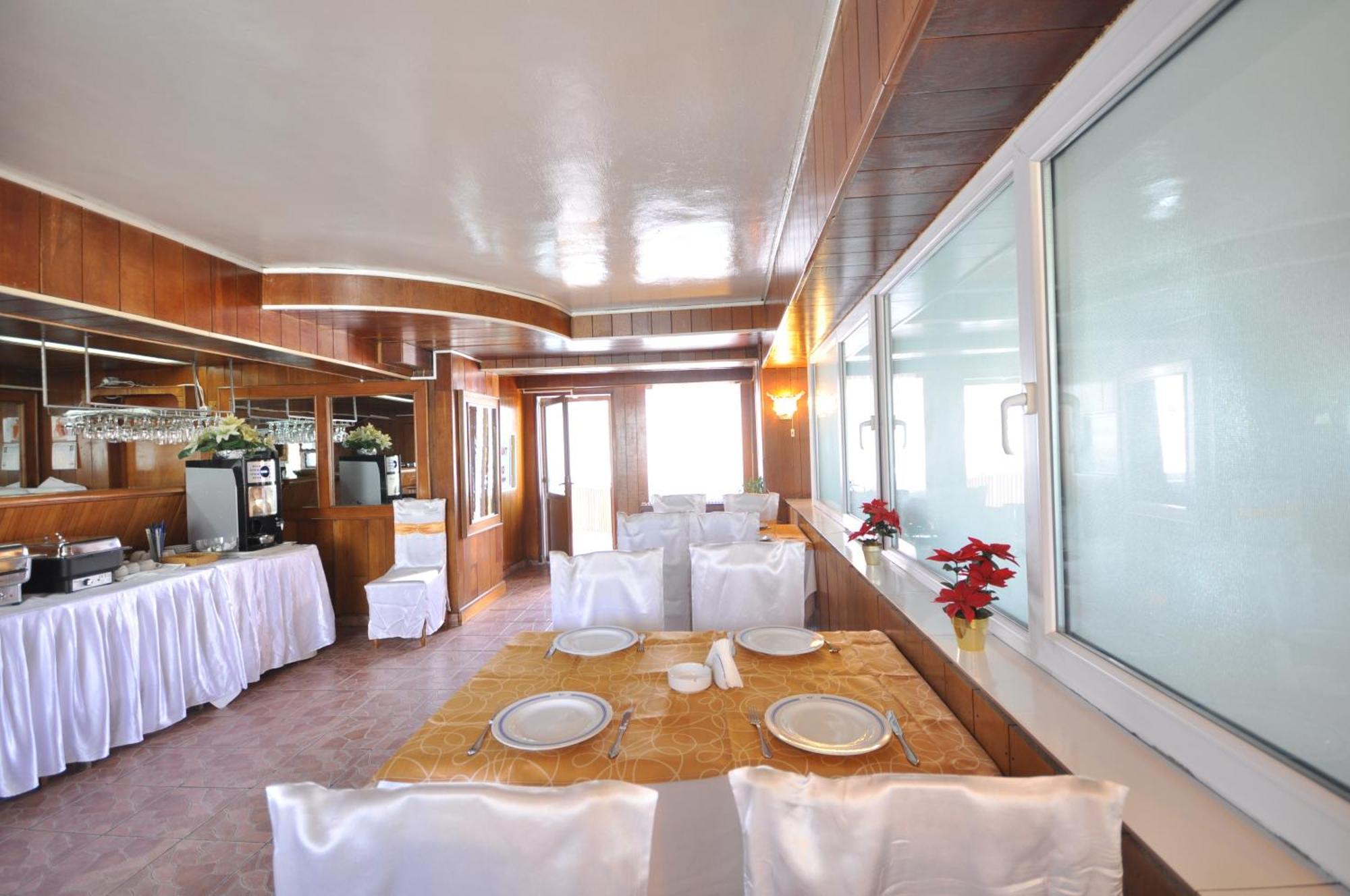 Hotel Dobrogea Constanta Restoran foto